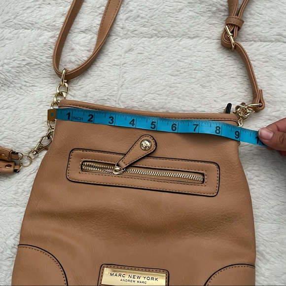 Marc New York tan purse - Picture 9 of 11